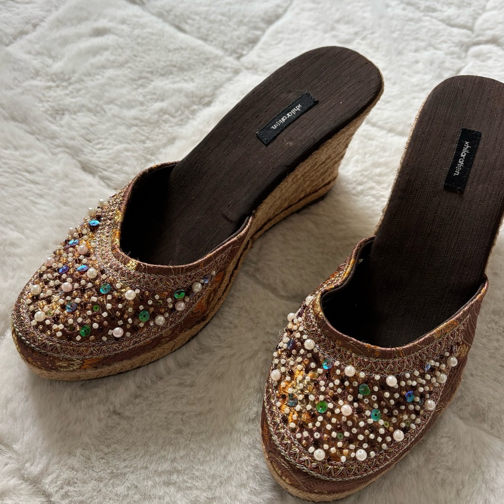 American Vintage Xhilaration Beaded Brown Wedge Shoes